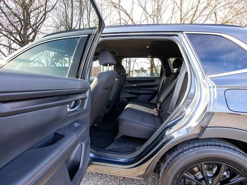 Used 2025 Honda CR-V Sport image 27