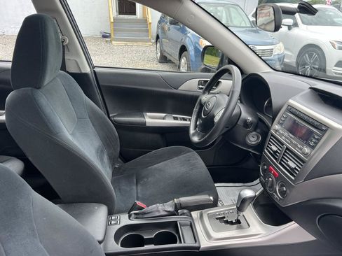 Used 2010 Subaru Impreza 2.5i Premium AWD/4WD image 24