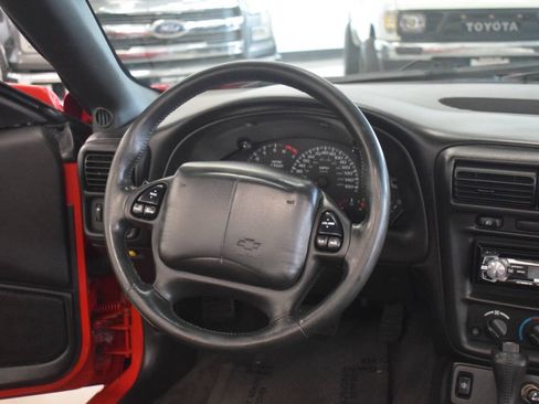 Used 2002 Chevrolet Camaro Z28 RWD image 45