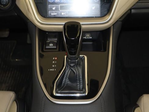Used 2024 Subaru Outback Limited image 29