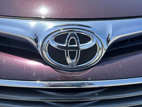 Used 2016 Toyota Avalon XLE FWD image 10