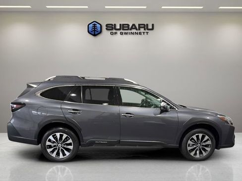 Used 2024 Subaru Outback Touring image 6