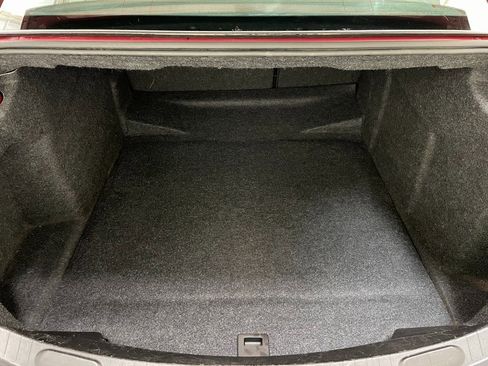 Used 2014 Chevrolet Impala LT w/ Convenience Package image 40