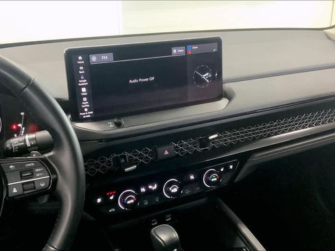 Used 2023 Honda Accord Touring image 13