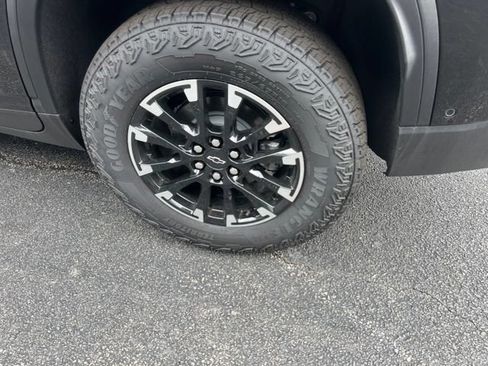 New 2026 Chevrolet Traverse Z71 w/ Enhanced Driving Package AWD/4WD image 20