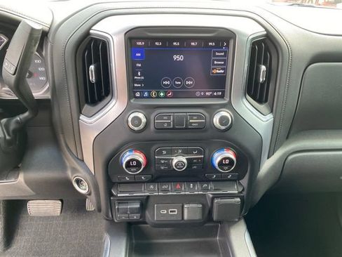 Used 2021 GMC Sierra 1500 Elevation w/ Preferred Package AWD/4WD image 26