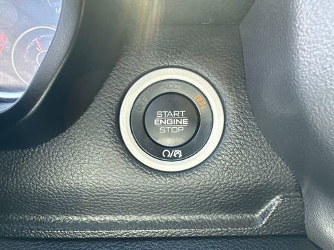 Used 2023 RAM 1500 Big Horn AWD/4WD image 38