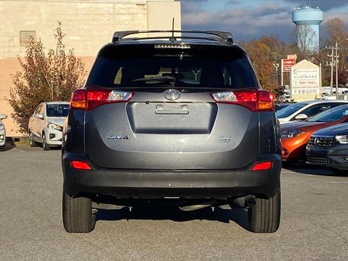 Used 2014 Toyota RAV4 XLE image 4