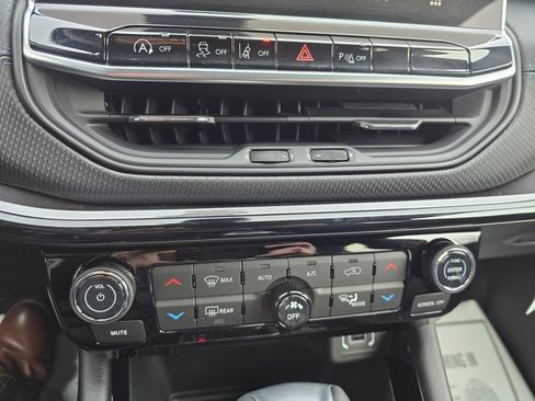 New 2026 Jeep Compass Limited AWD/4WD image 20
