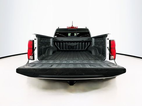 Used 2023 Chevrolet Colorado Z71 w/ Z71 Convenience Package 2 image 29