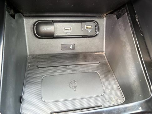 Used 2021 Kia Telluride EX w/ EX Premium Package image 24