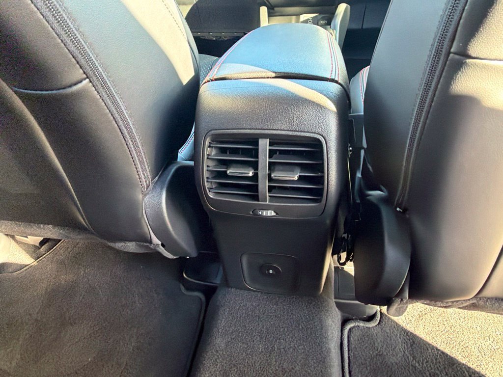 Certified 2025 Ford Escape ST-Line Select w/ Tech Pack #1 AWD/4WD image 50