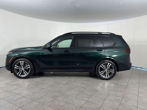Certified 2026 BMW X7 xDrive40i AWD/4WD image 2