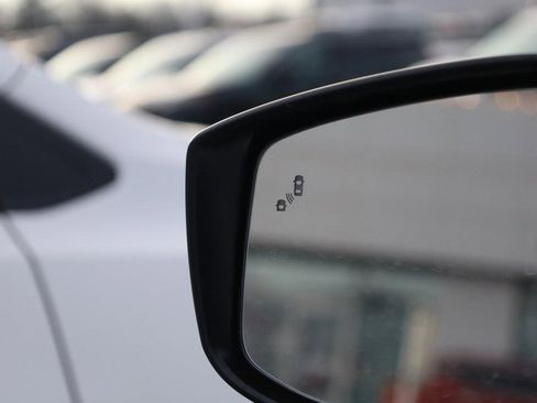 New 2025 Nissan Versa SV w/ Trunk Package image 18