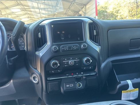 Used 2022 Chevrolet Silverado 1500 RST w/ Redline Edition image 6