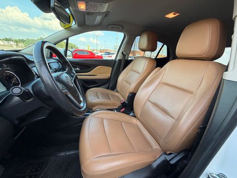 Used 2017 Buick Encore Essence AWD/4WD image 15