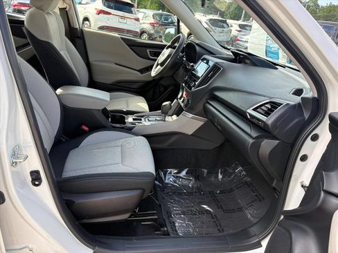 Used 2022 Subaru Forester AWD/4WD image 15