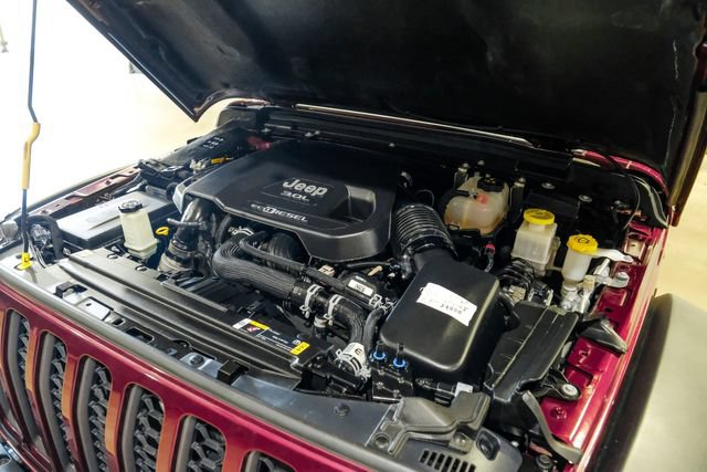 Used 2022 Jeep Gladiator Rubicon w/ LED Lighting Group AWD/4WD image 35