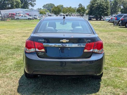 Used 2014 Chevrolet Cruze LTZ FWD image 4