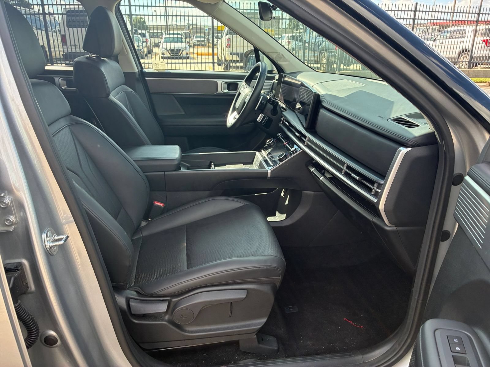 Used 2026 Hyundai Santa Fe SEL FWD image 38