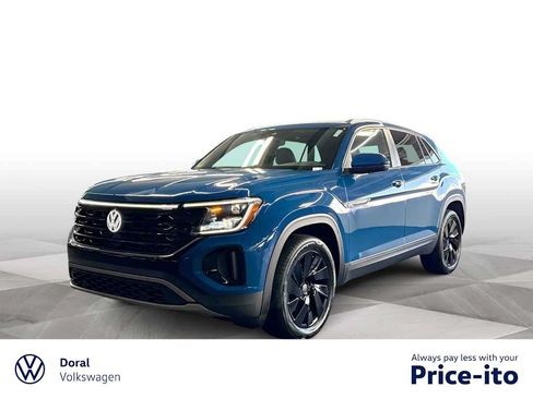 Used 2026 Volkswagen Atlas Cross Sport SE FWD image 1