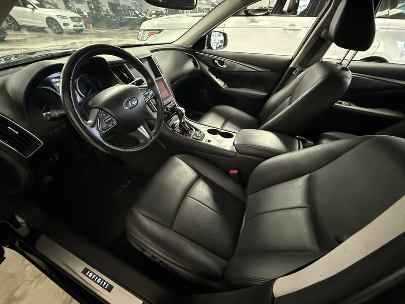 Used 2016 INFINITI Q50 Premium w/ 2.0T Premium Plus Package RWD image 15
