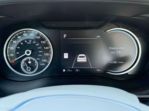 New 2026 Genesis G70 2.5T Prestige image 25