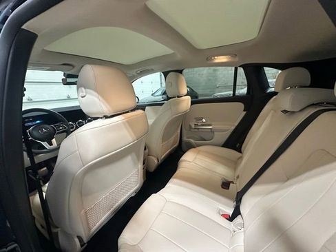 Certified 2023 Mercedes-Benz GLA 250 4MATIC image 14