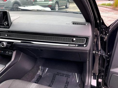 Used 2023 Honda Civic Sport image 26