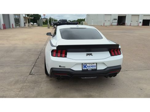 Used 2025 Ford Mustang GT Premium w/ GT Performance Package RWD image 7