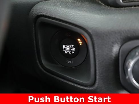 Used 2024 Jeep Wrangler Unlimited image 21