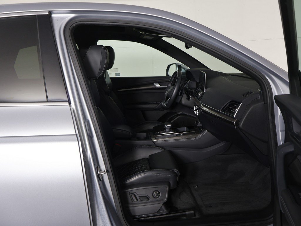 Used 2023 Audi SQ5 Premium Plus w/ Premium Plus Package AWD/4WD image 31