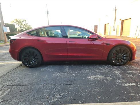 Used 2021 Tesla Model 3 Performance image 6