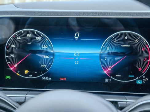 Certified 2026 Mercedes-Benz GLE 450 4MATIC image 21