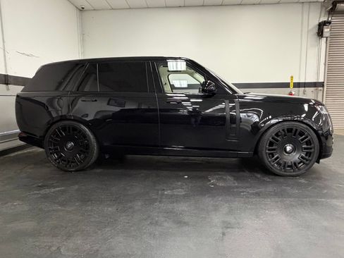 Used 2023 Land Rover Range Rover Long Wheelbase Autobiography AWD/4WD image 5