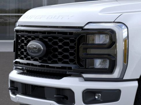 New 2026 Ford F350 Lariat w/ Tremor Off-Road Package image 17