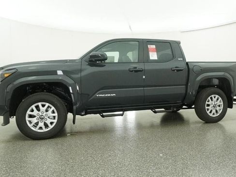 New 2026 Toyota Tacoma SR5 image 18