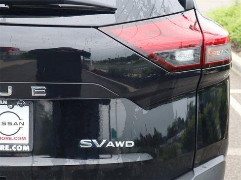 Certified 2022 Nissan Rogue SV w/ SV Premium Package image 29