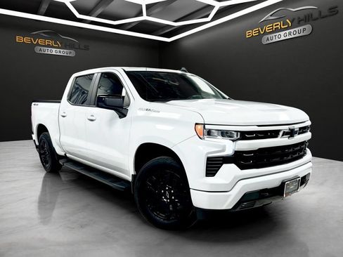 Used 2022 Chevrolet Silverado 1500 RST w/ Protection Package AWD/4WD image 7