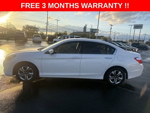 Used 2015 Honda Accord LX image 32