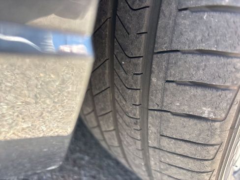 Used 2023 Hyundai Elantra Limited image 5