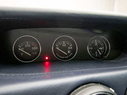 Used 1999 Ferrari 550 Maranello Coupe RWD image 23