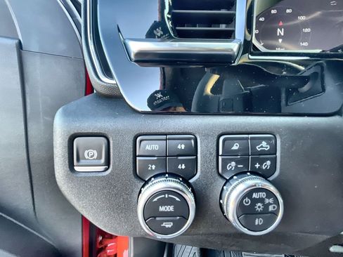 New 2026 GMC Sierra 1500 Elevation w/ Elevation Premium Package image 19