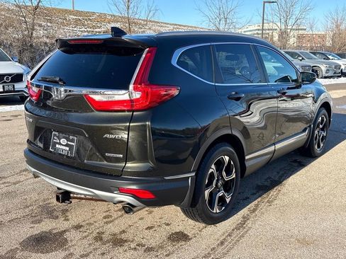 Used 2017 Honda CR-V Touring image 4