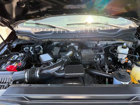 Used 2022 Ford F250 XL w/ STX Appearance Package AWD/4WD image 14