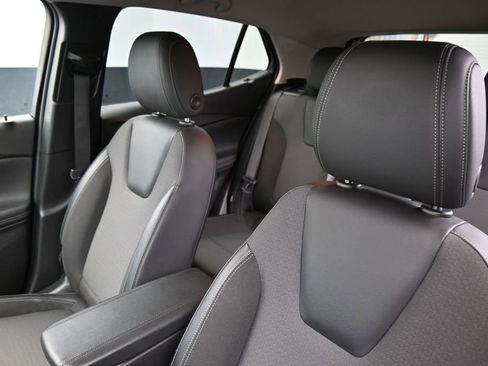 Used 2022 Buick Encore GX Preferred w/ Sport Touring Package AWD/4WD image 14