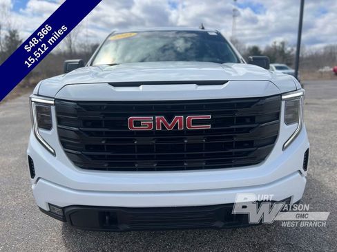 Used 2025 GMC Sierra 1500 Elevation w/ Preferred Package AWD/4WD image 9