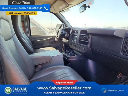 Used 2013 Chevrolet Express 2500 image 15