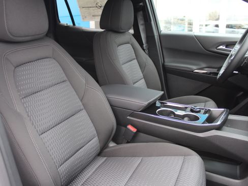 New 2026 Chevrolet Equinox LT w/ Safety and Technology Package image 15