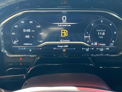 Used 2025 GMC Sierra 1500 SLT image 29